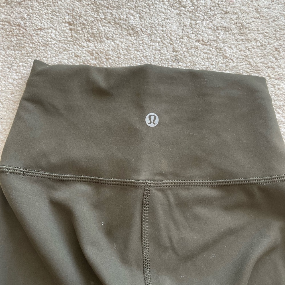 Lululemon Olive Green Leggings Size 2 - Picture 2 of 4